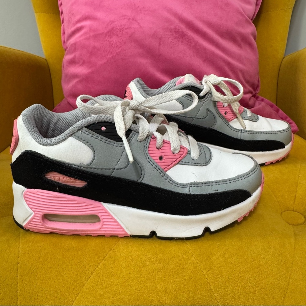 Nike Air Max 90 Sneakers - Pink, Black, and White - GC - Size 13.5 - Picture 5 of 7